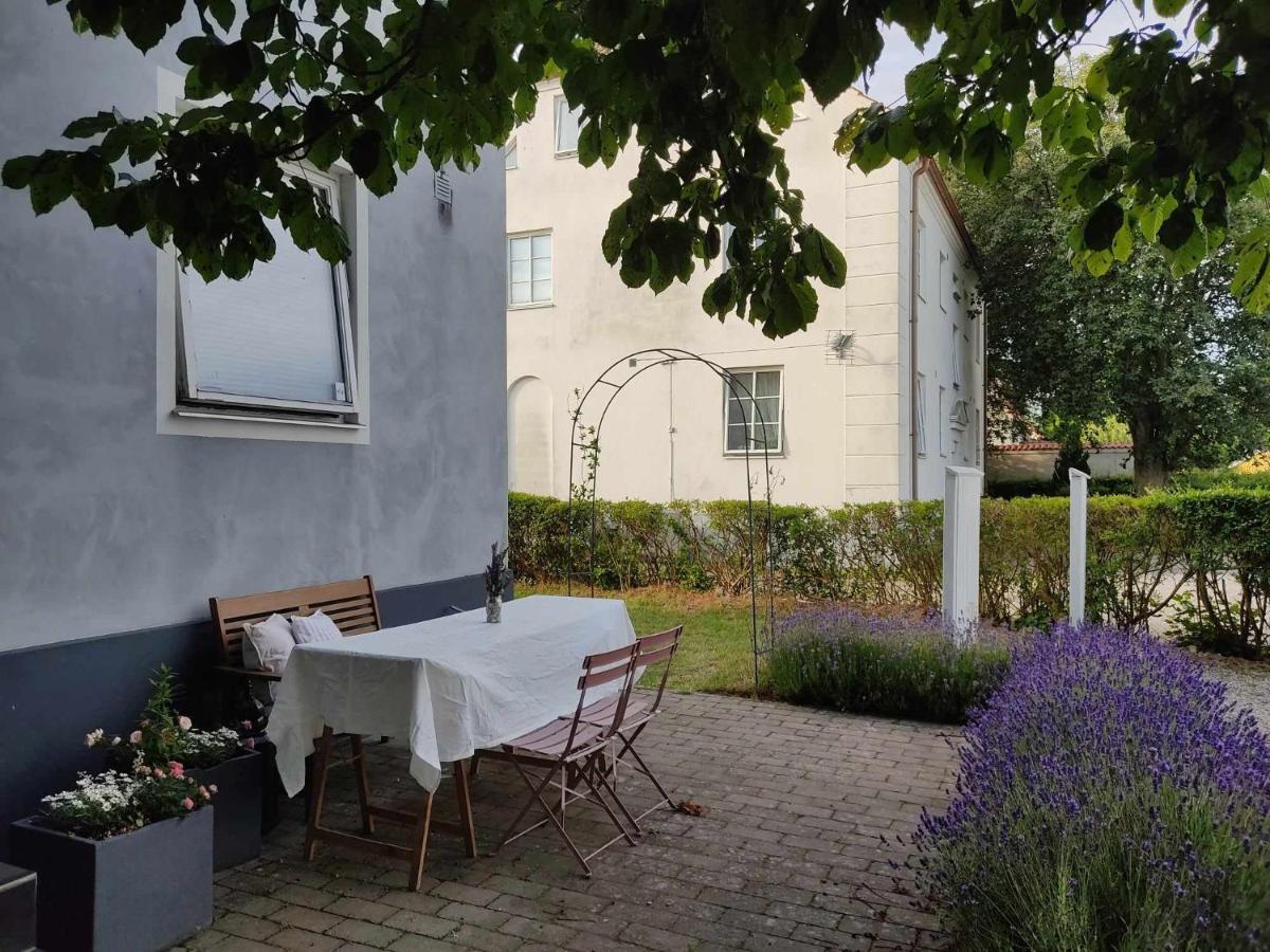Cosyplace; Close To Beach, Nature, Train, Grocery Kopingebro エクステリア 写真